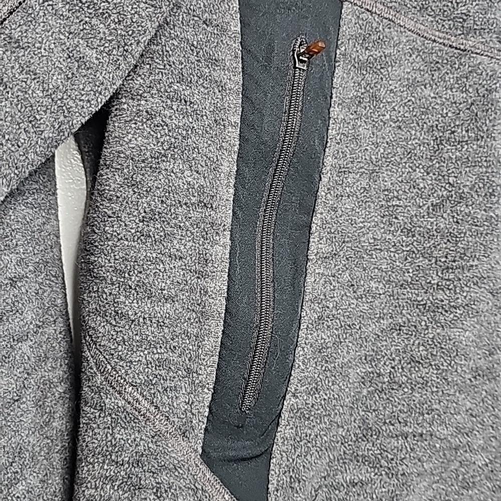 REI XS/S fleece zip up, charcoal grey/black - Picture 5 of 16